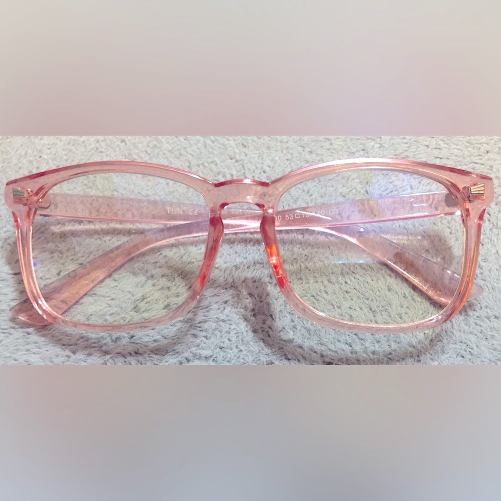 Pink blue-light glasses